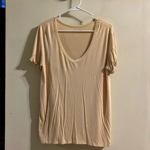 light yellow american eagle tee